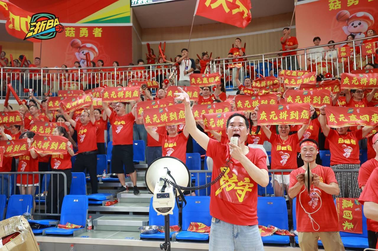 澳门新葡京娱乐城官网_包含主场球迷呐喊助威，士气持续攀升的词条